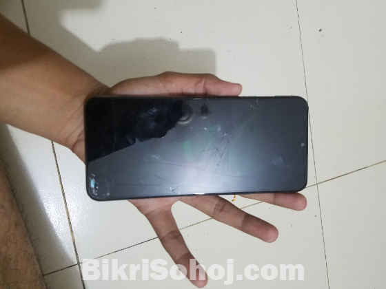Infinix hot 11 play